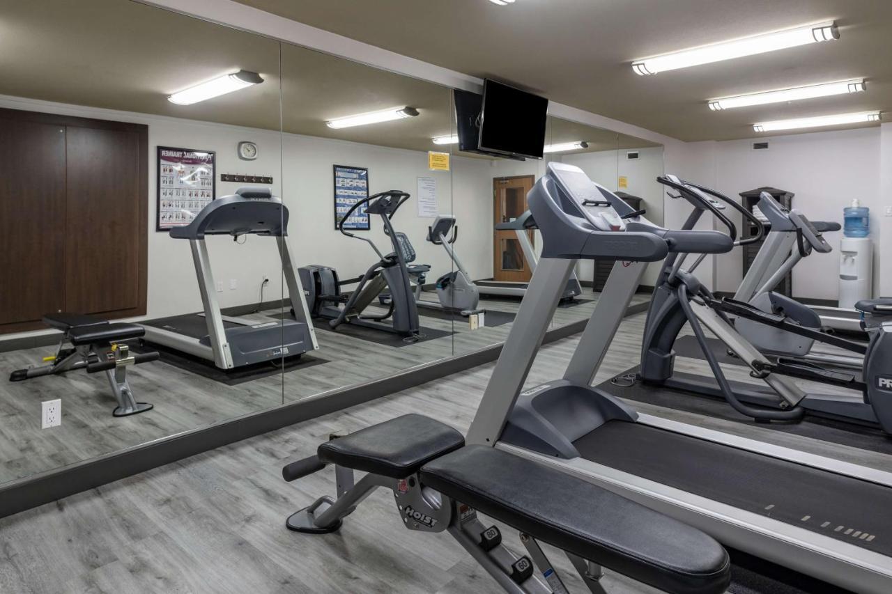 Best Western Plus Dartmouth Hotel & Suites Exterior photo