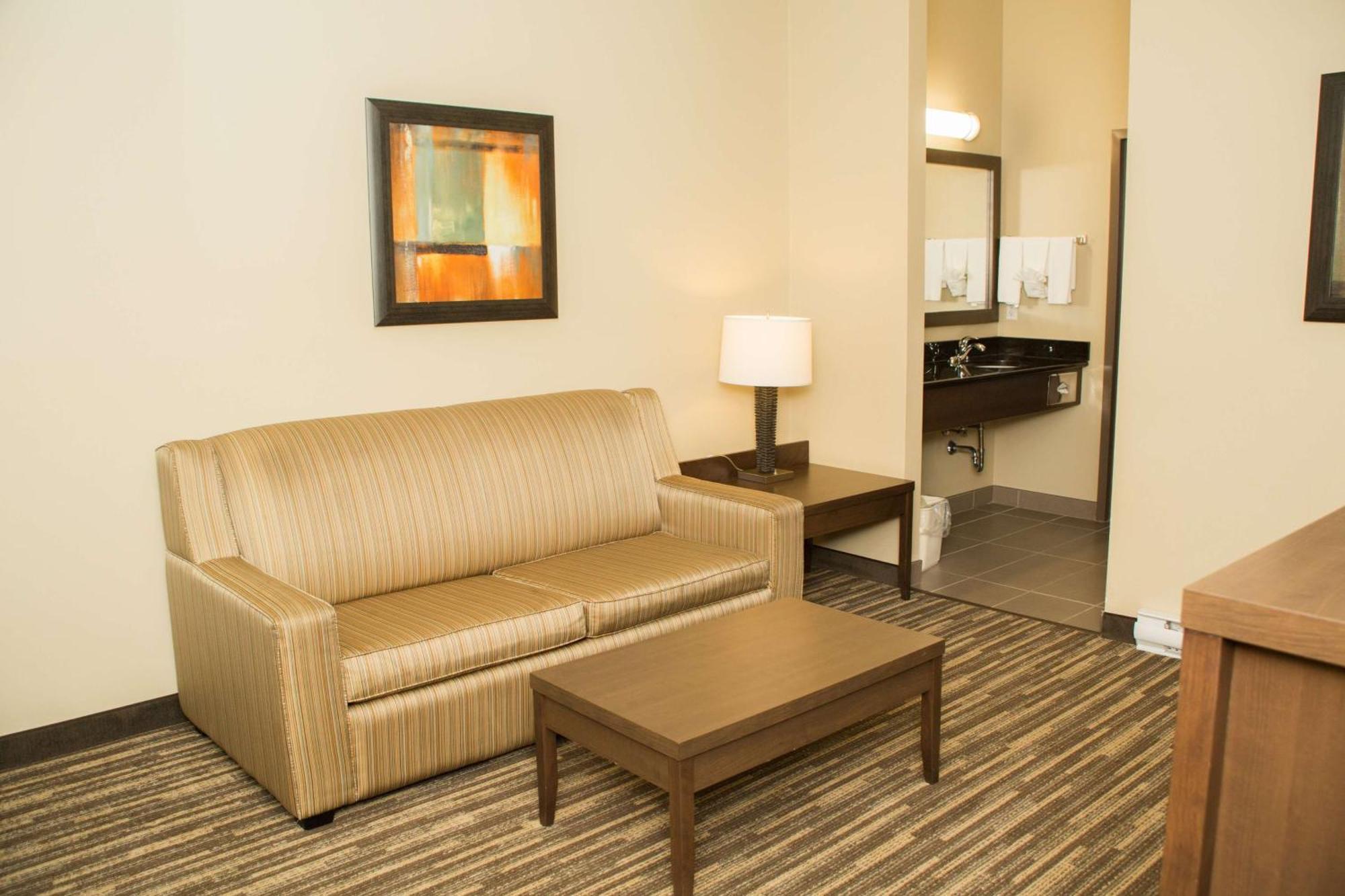 Best Western Plus Dartmouth Hotel & Suites Exterior photo
